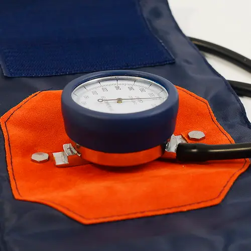 Tensiometer Aneroid-Blutdruckmessgerät vom Palm-Typ mit ISO